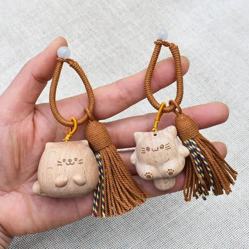 Cute Hand Carved Retro Wooden Cat Keychain Tassel Kitty Charm Bag Pendant Portable Creative Gift for Cat Owners