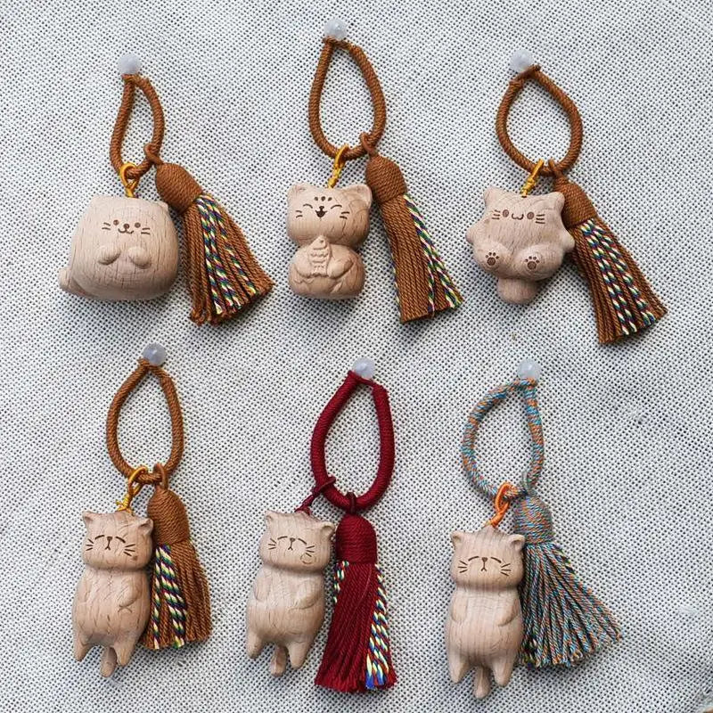 Cute Hand Carved Retro Wooden Cat Keychain Tassel Kitty Charm Bag Pendant Portable Creative Gift for Cat Owners